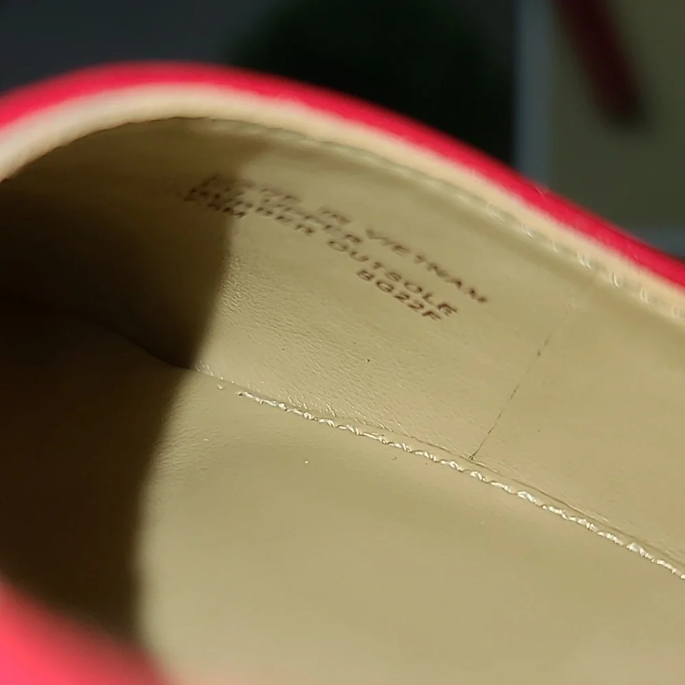 Michael Kors Chantal Platform Pump Crimson 7.5 M New - Picture 8 of 8